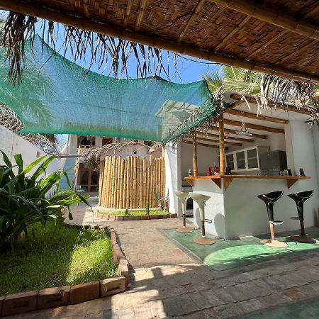 Casa Maracuya Bed & Breakfast Máncora Eksteriør bilde